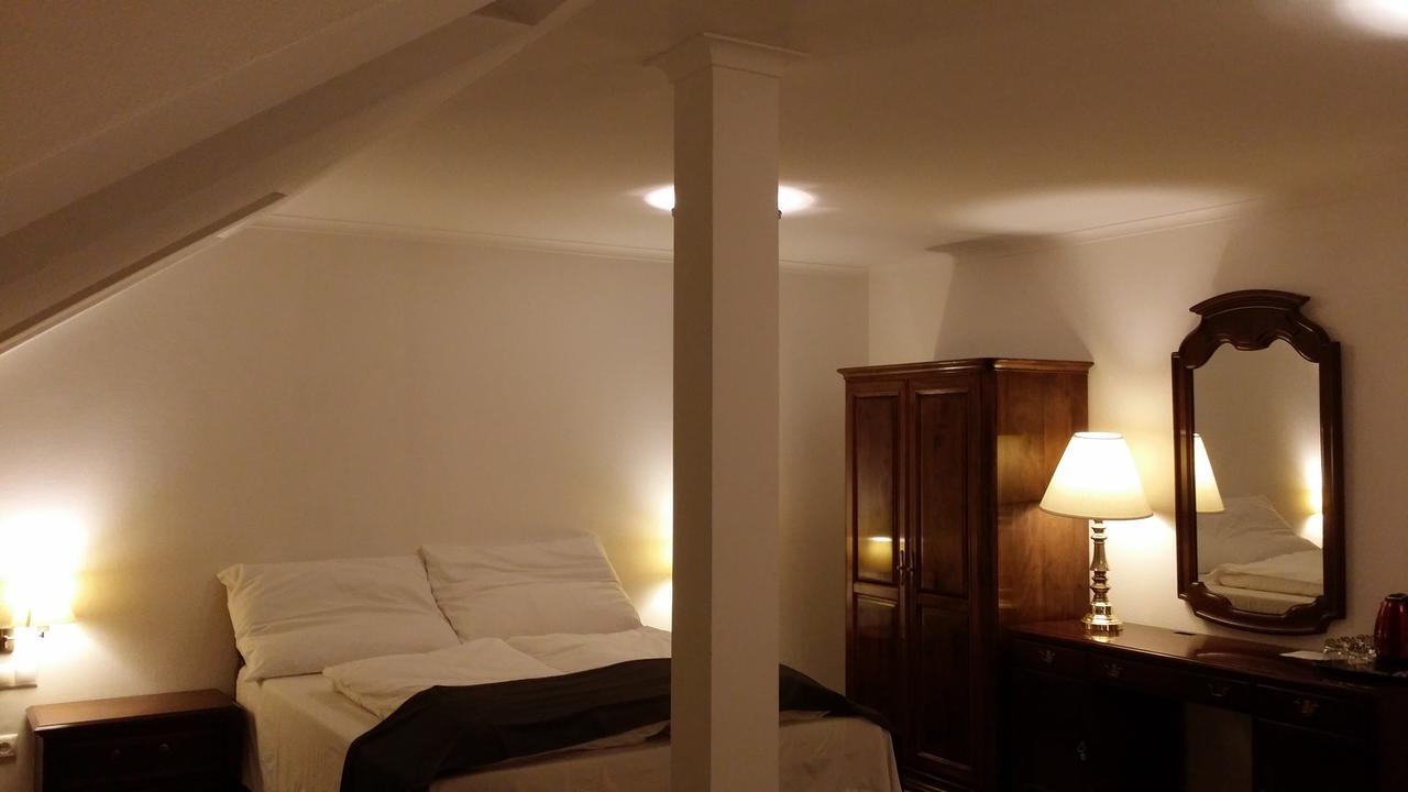 Opera Loft Rooms And Apartments Budapest Exteriör bild