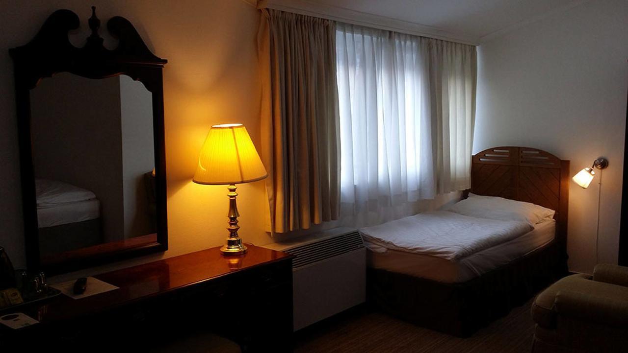 Opera Loft Rooms And Apartments Budapest Exteriör bild