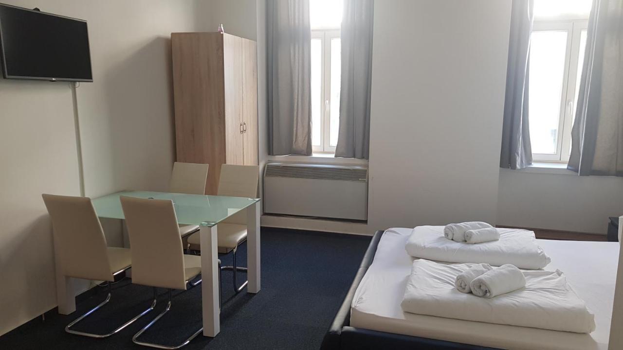 Opera Loft Rooms And Apartments Budapest Exteriör bild
